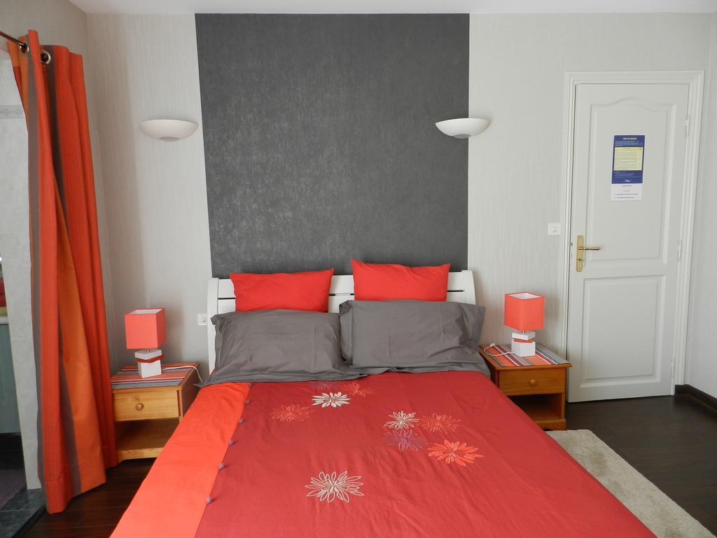 Aux Portes De Rennes Ch. D'Hotes Chartres-de-Bretagne Eksteriør bilde